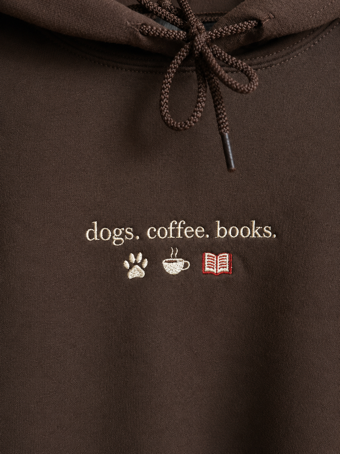 Dogs coffee books vezenje close up
